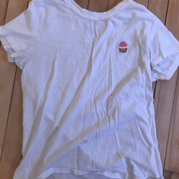🍓3 for $35🍓cupcake tee - Picture 2 of 3